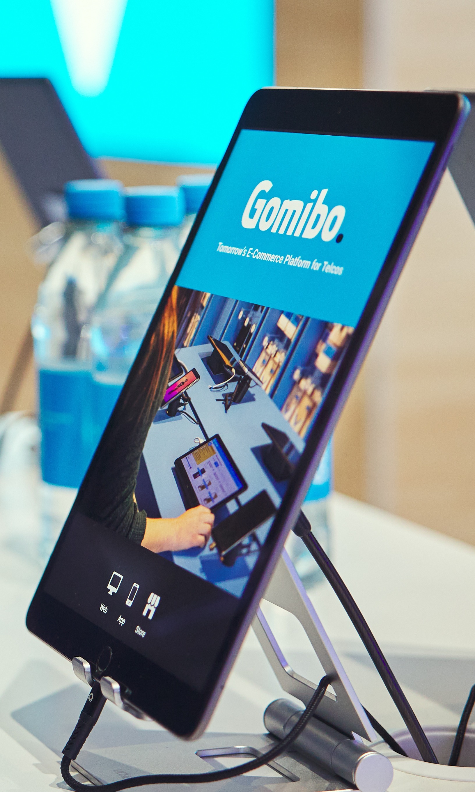 20240613 Gomibo_stand_MWC_HQ_15
